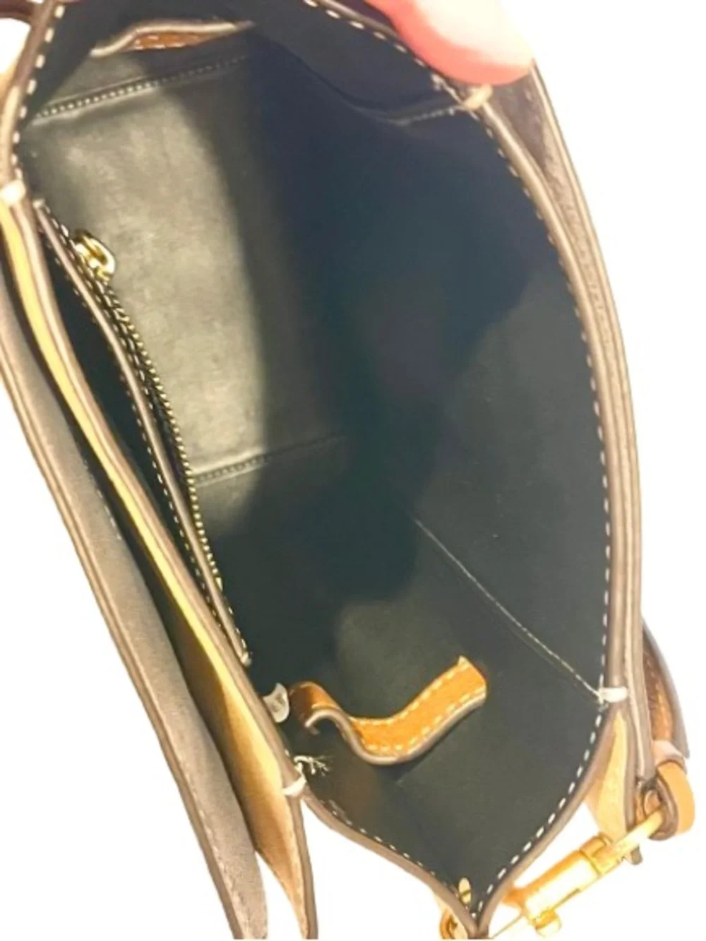 TORY BURCH- Lee Radziwill Leather Double Bucket Bag. MINT CONDITION